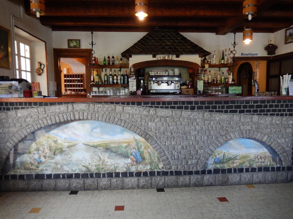 Le Relais De L'Aubrac Otel Nasbinals Dış mekan fotoğraf