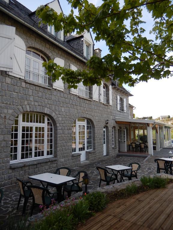 Le Relais De L'Aubrac Otel Nasbinals Dış mekan fotoğraf