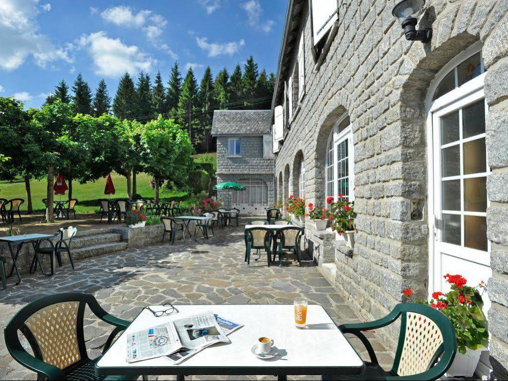 Le Relais De L'Aubrac Otel Nasbinals Dış mekan fotoğraf